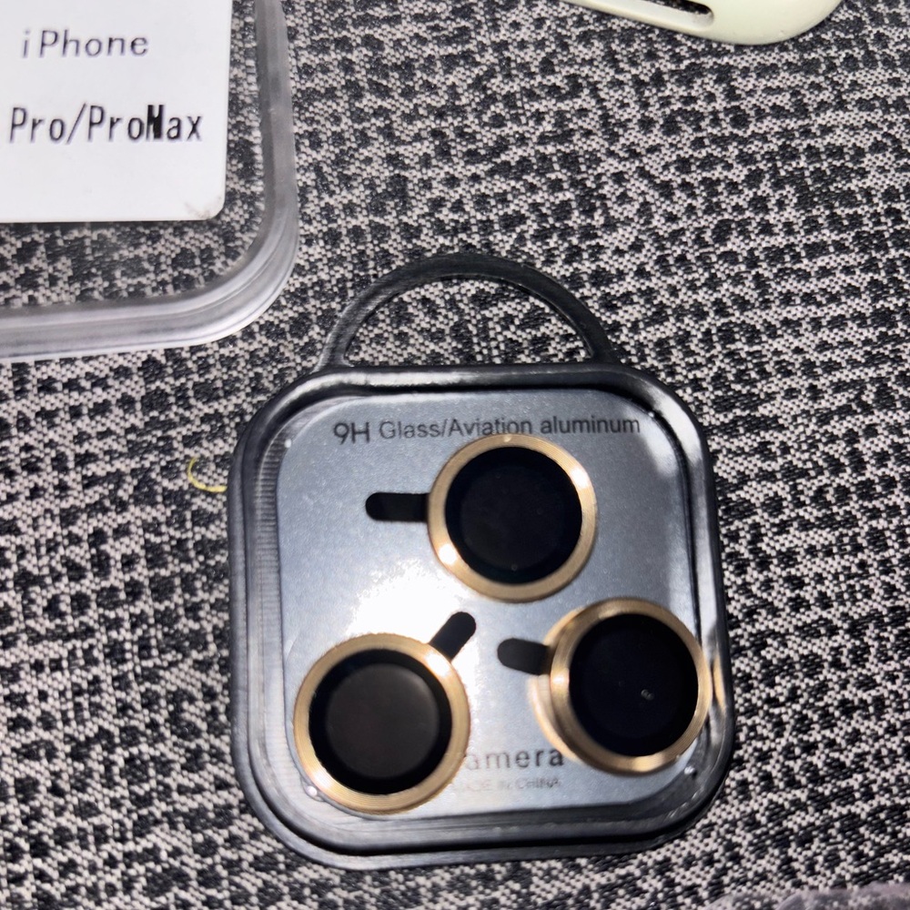 iPhone 14 Pro/Pro Max Camera Lens Cover (compatible with iPhone 14 Pro/Pro Max)